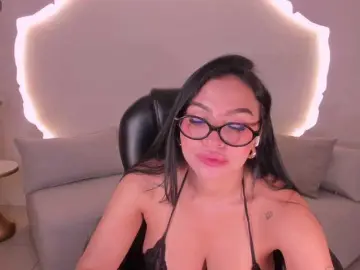 MollyJones  live sex cam