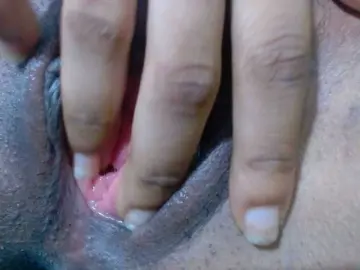 Pussyxwetx  live sex cam