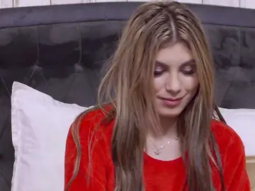 SweetAnisia  live sex cam