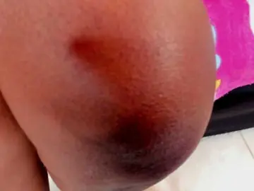 Megan-loviitz  live sex cam