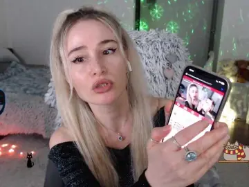 Xyliganka777  live sex cam