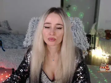 Xyliganka777  live sex cam