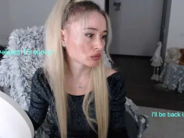 Xyliganka777  live sex cam