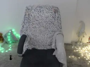 Xyliganka777  live sex cam