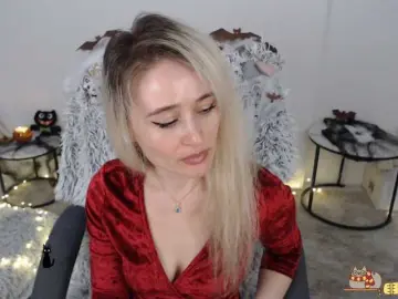 Xyliganka777  live sex cam