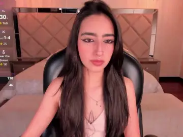 LarisaSmirnov  live sex cam