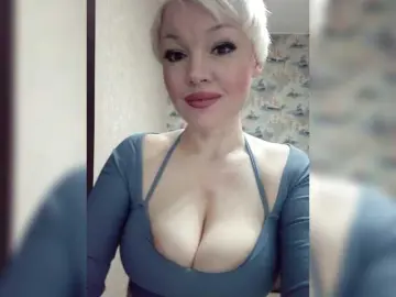 Mediumsomnambula  live sex cam