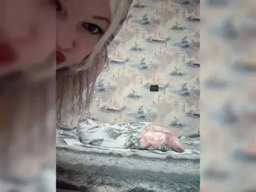 Mediumsomnambula  live sex cam