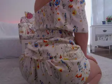 SophieeRain  live sex cam