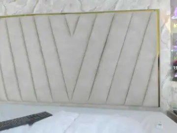 Valery-Smith  live sex cam