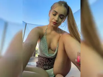 Booklife  live sex cam