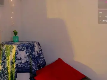 Maggiebloom-  live sex cam