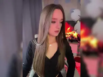 Ymnichka  live sex cam