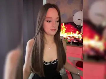 Ymnichka  live sex cam