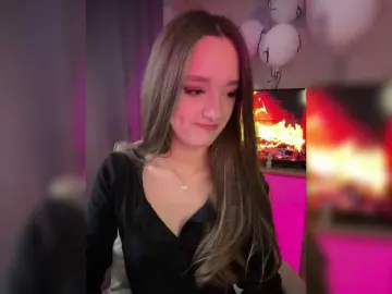 Ymnichka  live sex cam