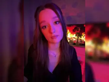 Ymnichka  live sex cam