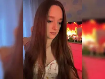 Ymnichka  live sex cam