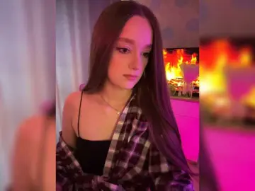 Ymnichka  live sex cam
