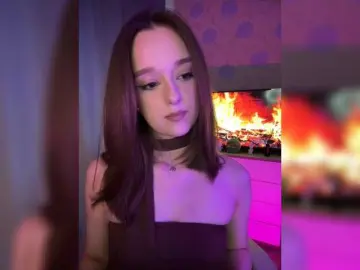 Ymnichka  live sex cam