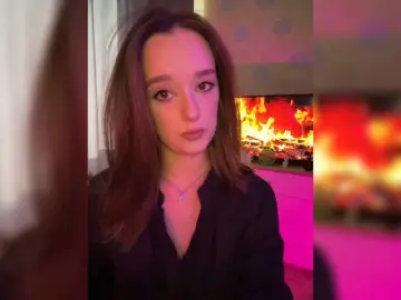 Ymnichka  live sex cam