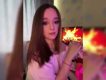 Ymnichka  live sex cam