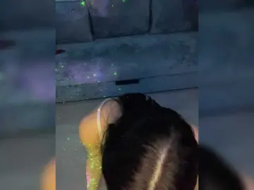 Adelina-Libby  live sex cam