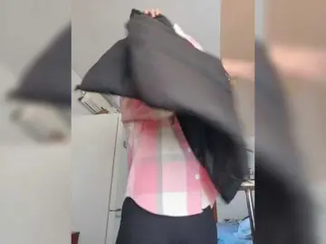 Adelina-Libby  live sex cam