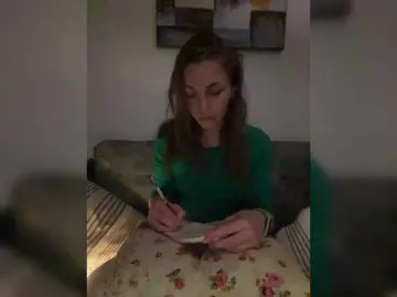 Alisasqrl  live sex cam