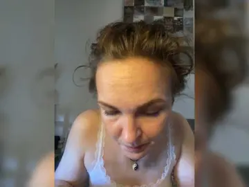 Alisasqrl  live sex cam