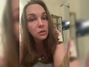 Alisasqrl  live sex cam