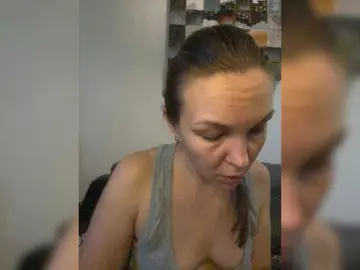 Alisasqrl  live sex cam