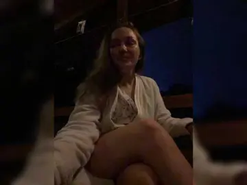 Alisasqrl  live sex cam