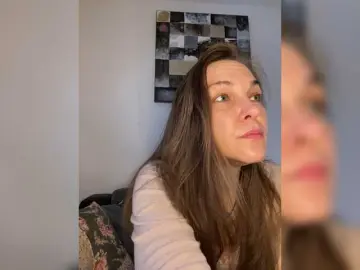 Alisasqrl  live sex cam
