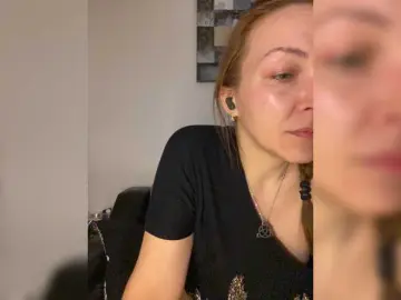 Alisasqrl  live sex cam