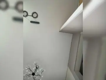 Redfox777  live sex cam