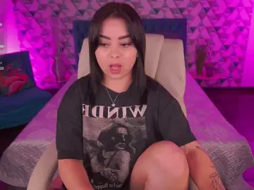 SusieWood  live sex cam