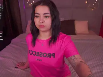 SusieWood  live sex cam