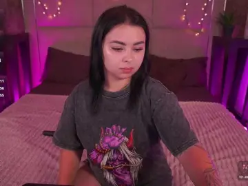 SusieWood  live sex cam