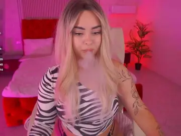 SusieWood  live sex cam