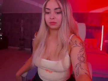 SusieWood  live sex cam