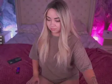 SusieWood  live sex cam