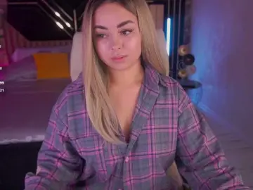 SusieWood  live sex cam