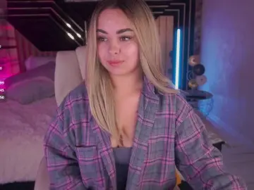 SusieWood  live sex cam