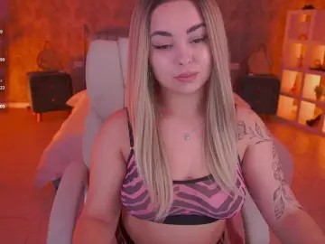 SusieWood  live sex cam