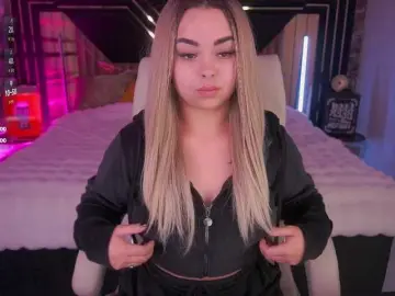 SusieWood  live sex cam