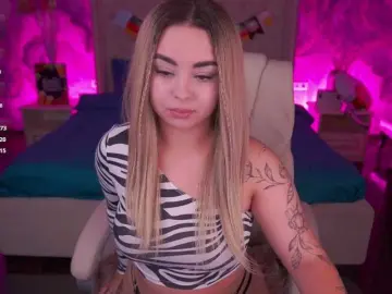 SusieWood  live sex cam