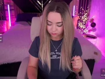 SusieWood  live sex cam