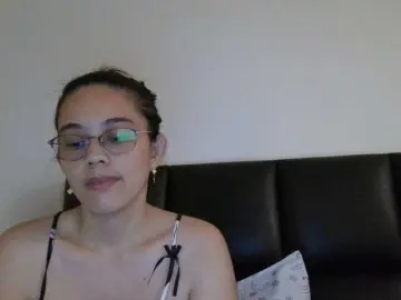 Simplesindyxx  live sex cam