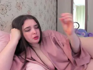 Alicenextdoor  live sex cam