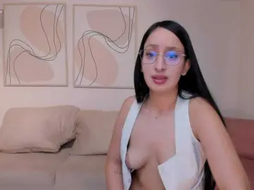 AmaraDivine  live sex cam